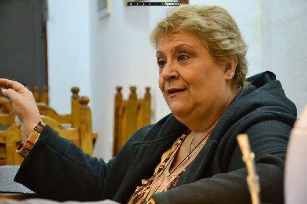 Ofelia Leiva, medio siglo de amor al chamam�