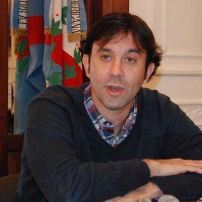 �lvarez advirti� campa�a de desprestigio con bajeza y chabacaner�a de la oposici�n