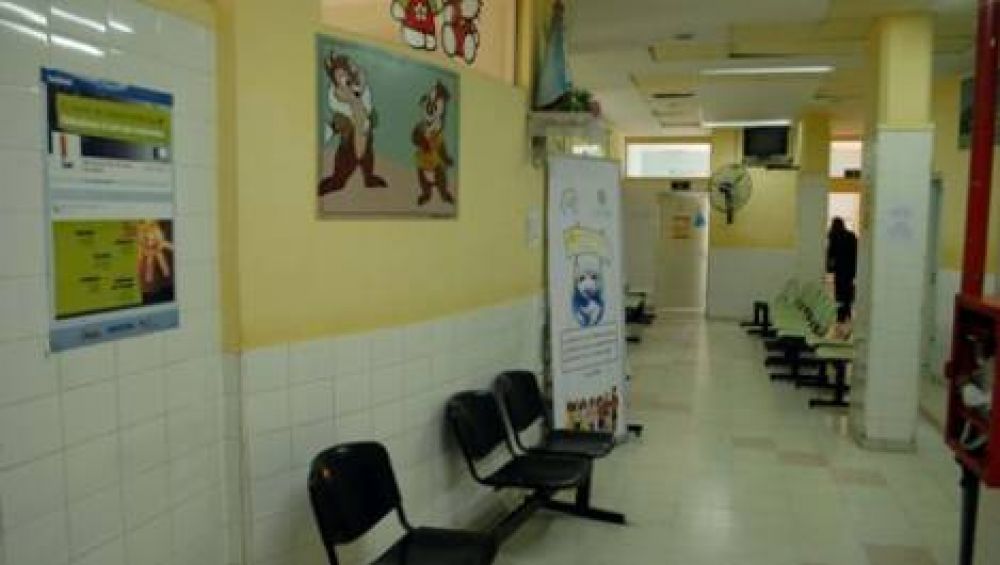 Fuerte adhesi�n al paro en Salud, pese a las amenazas de sanciones