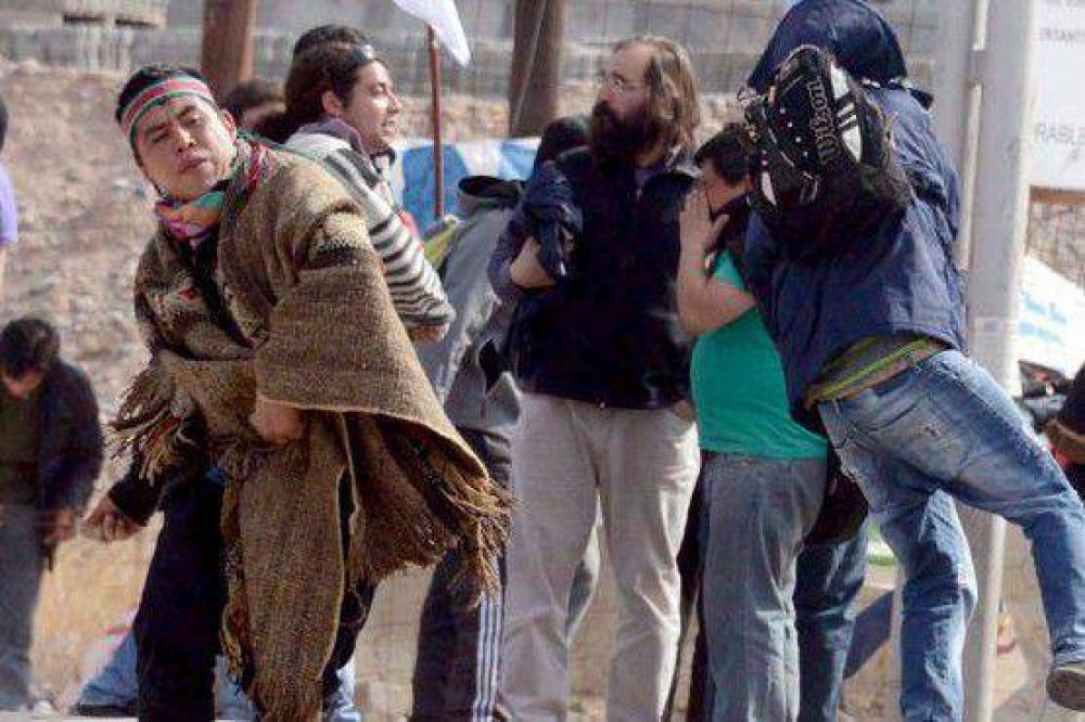 Paro docente en solidaridad por la represi�n en Neuqu�n