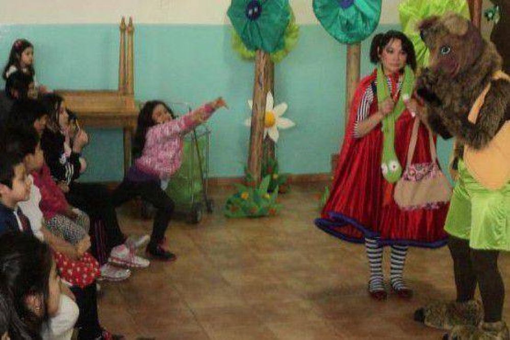 Fundaci�n Banco Santa Cruz festej� con chicos de toda la Provincia el D�a del Ni�o