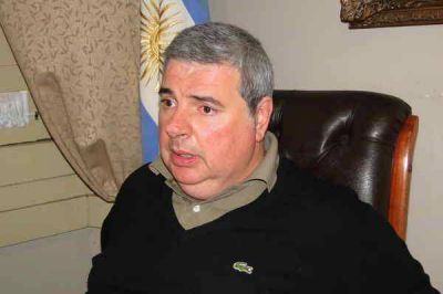Lozano: "Desde lo verbal, el intendente redobla la apuesta todos los d�as y en los hechos se va al mazo"