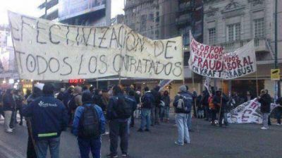 Dos horas de caos por un corte en Corrientes y Callao
