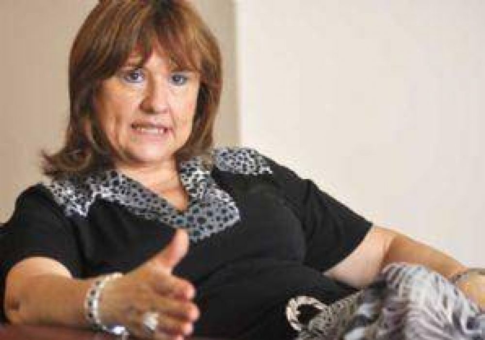 Pechen repudi� los destrozos en la legislatura