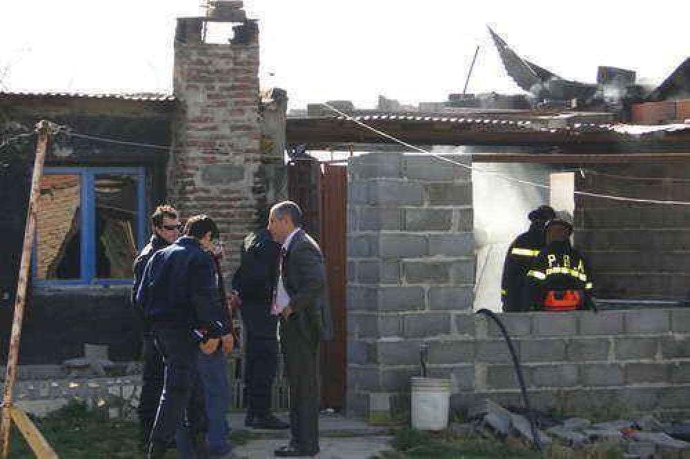 Un hombre mat� de un disparo a su concubina y despu�s se suicid�