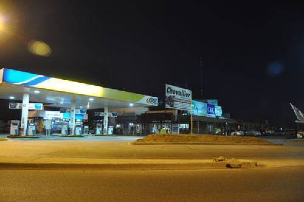 Un detenido por robo con arma a kiosco en estaci�n de servicio del Parador