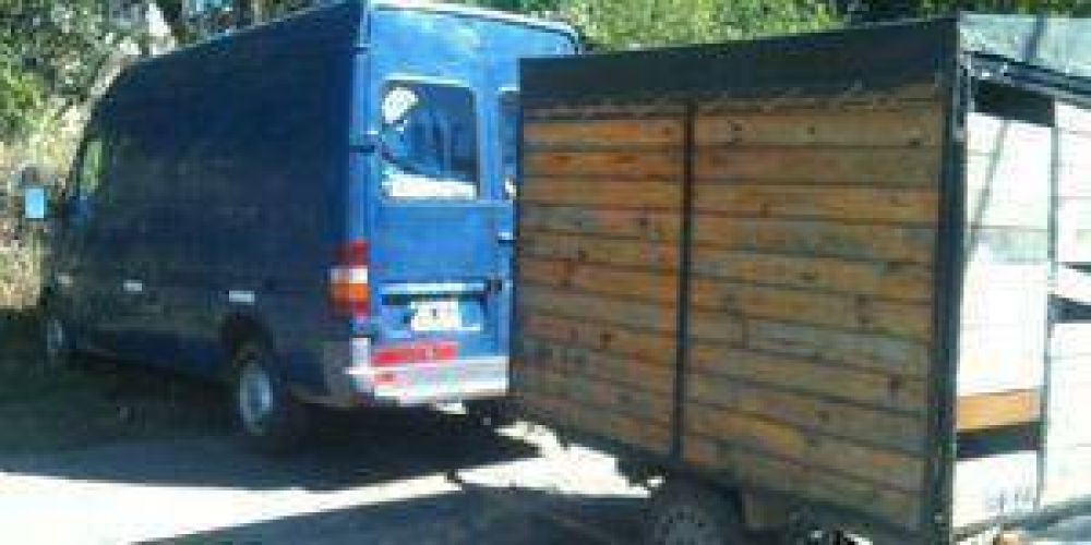 Gitanos se instalaron en estacionamiento municipal