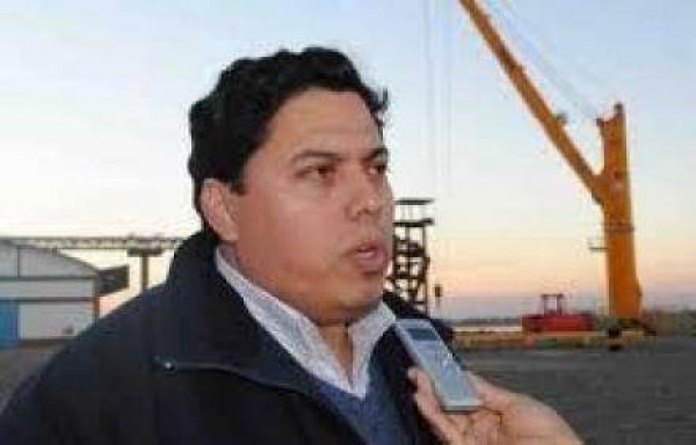 Avanzan tratativas para que una naviera china opere tambi�n en el puerto local 