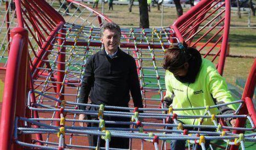 Parque Indoamericano: Nuevos juegos para chicos