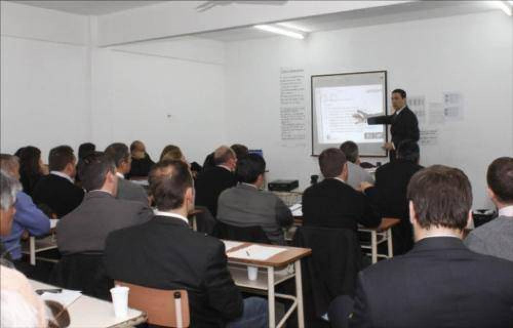 Curso para prefectos pr�ximos a ocupar cargos jer�rquicos en el SPB