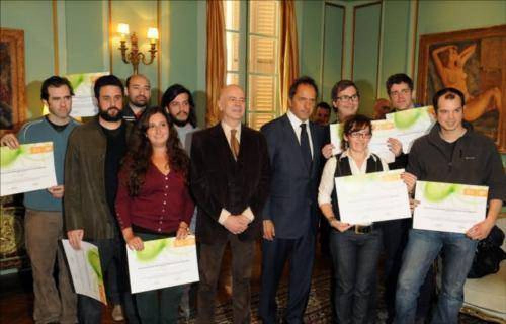 Entregaron premios a j�venes emprendedores
