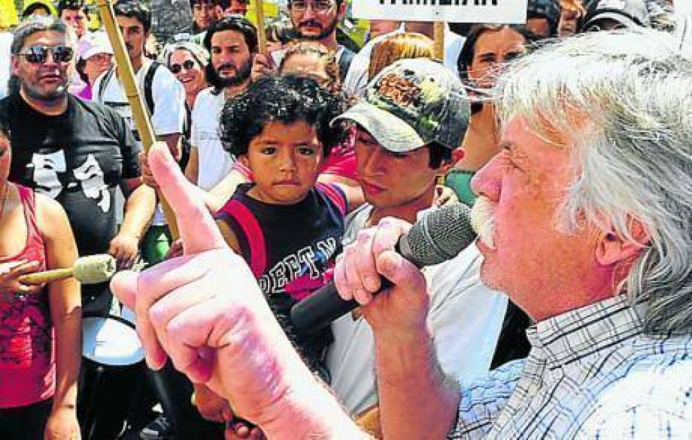 Conflicto entre la Municipalidad y el Suoem por contratados