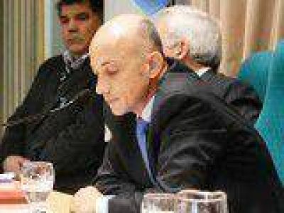 Cotillo resalt� la importancia del anuncio sobre impuesto a las ganancias