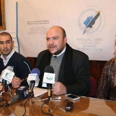 V�ctor Hugo Morales fue confirmado para la 11� edici�n de la Feria del Libro