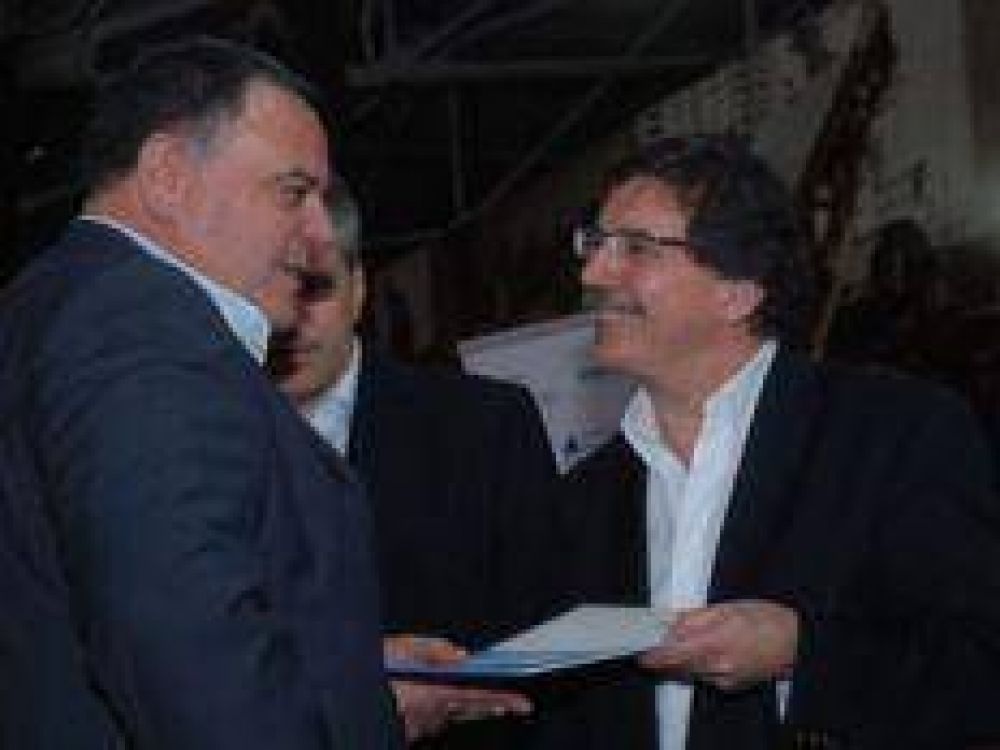 Sileoni: "Todo lo que nos falta est� en este proyecto pol�tico"