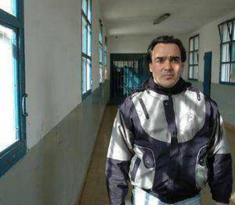 Expulsaron del pa�s al cerebro del "Robo del siglo"