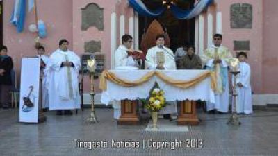 Tinogasta: sacerdote recibi� beca universitaria pontificia