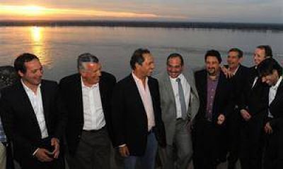 Scioli suma apoyos para reactivar el PJ con la mira en 2015