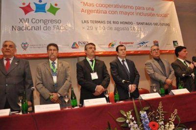 Las Termas fue sede del Congreso Nacional de Cooperativas El�ctricas