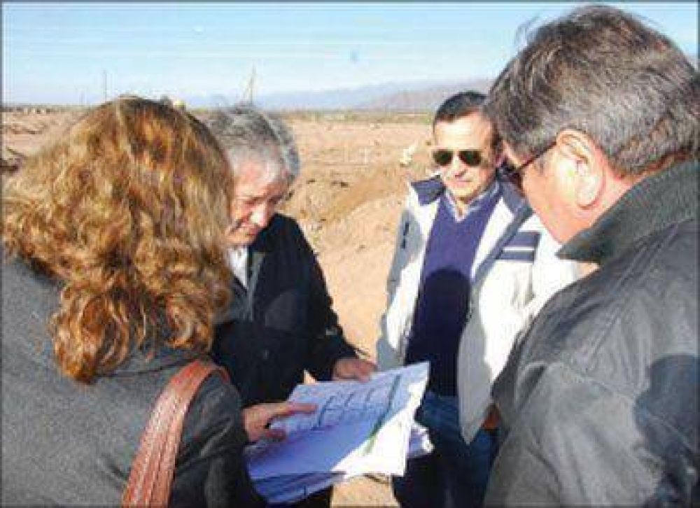 Iniciaron los trabajos para el plan �Mi Primera Casa�