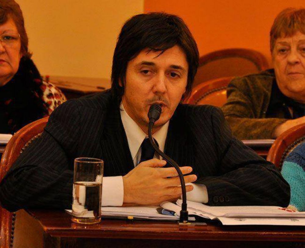 Colectivos: Mecca relativiza incumplimientos