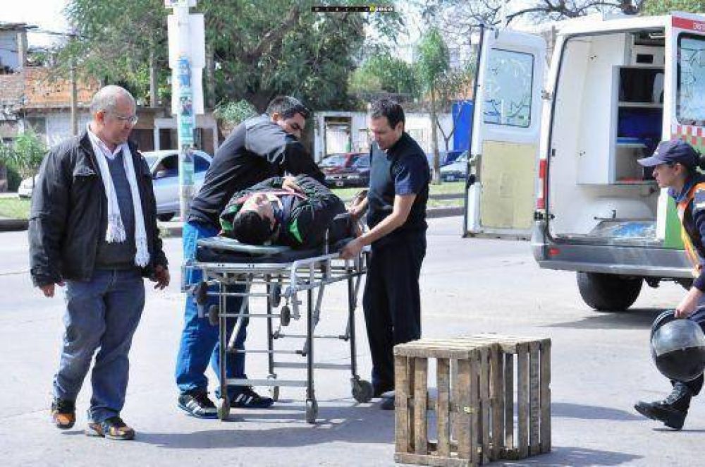Seguidilla de accidentes dej� a motociclistas heridos