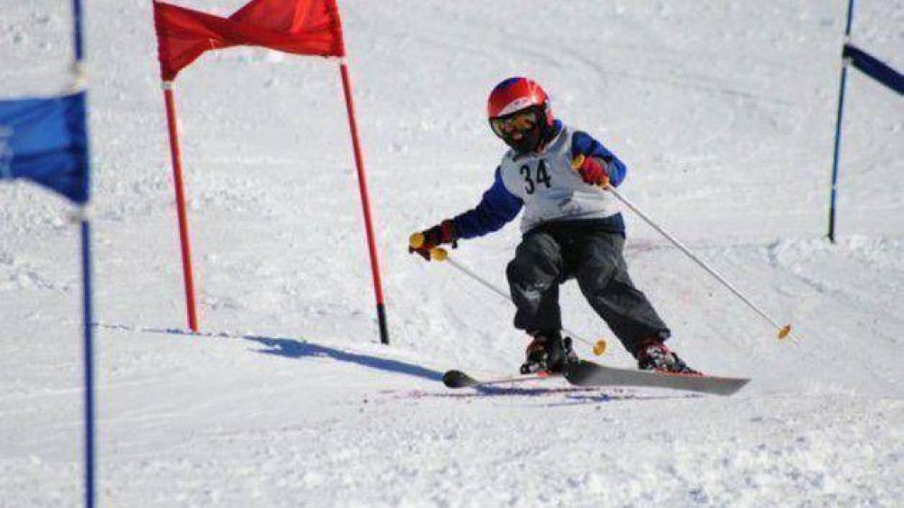 Comienza el Campeonato Chubutense de esqu� en La Hoya