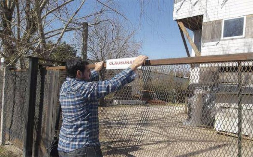 Clausuran una f�brica de viviendas prefabricadas por no tener habilitaci�n