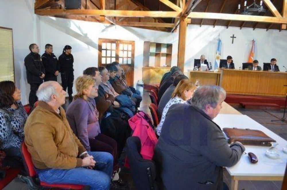 Caso Arr�bola: Condenas con prisi�n para cinco funcionarios de la gesti�n C�ccaro 