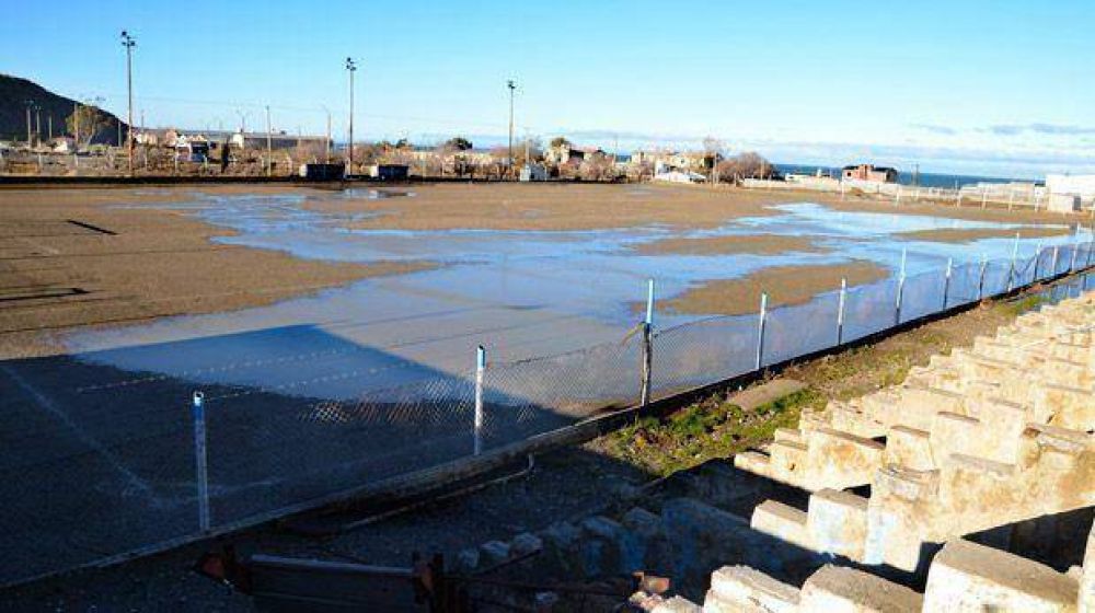El agua fren� casi toda la actividad al aire libre