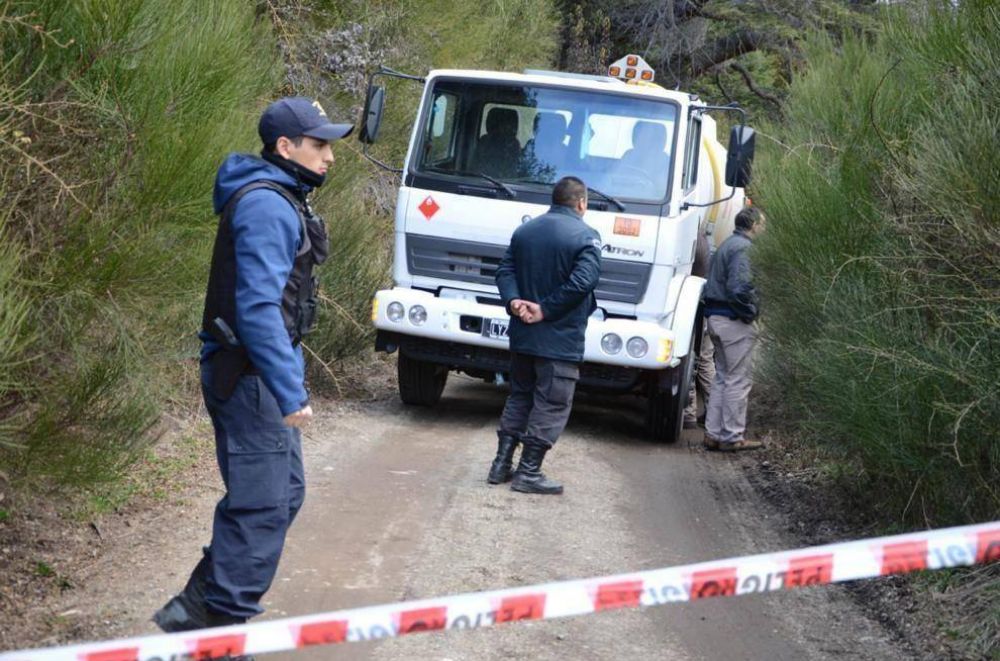 Buscan en un bosque el cuerpo de Higuera Catal�n