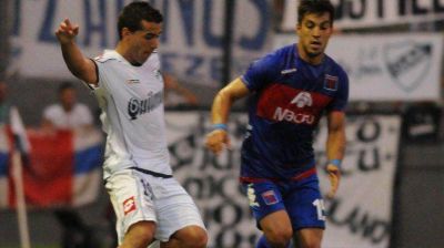 Quilmes visita a Tigre en Victoria