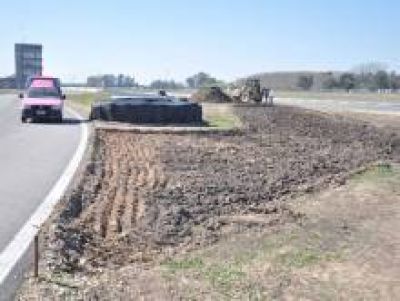Comenzaron a construir la pista de karting en el Aut�dromo Eusebio Marcilla