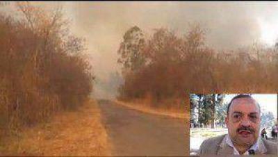 Desde ayer se lucha para extinguir un voraz incendio en la zona de Forestal