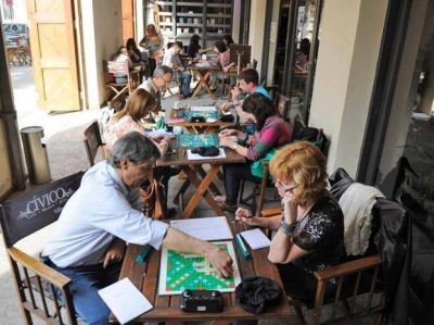 Tres rosarinos rumbo al mundial de Scrabble, el juego que desaf�a a construir vocablos