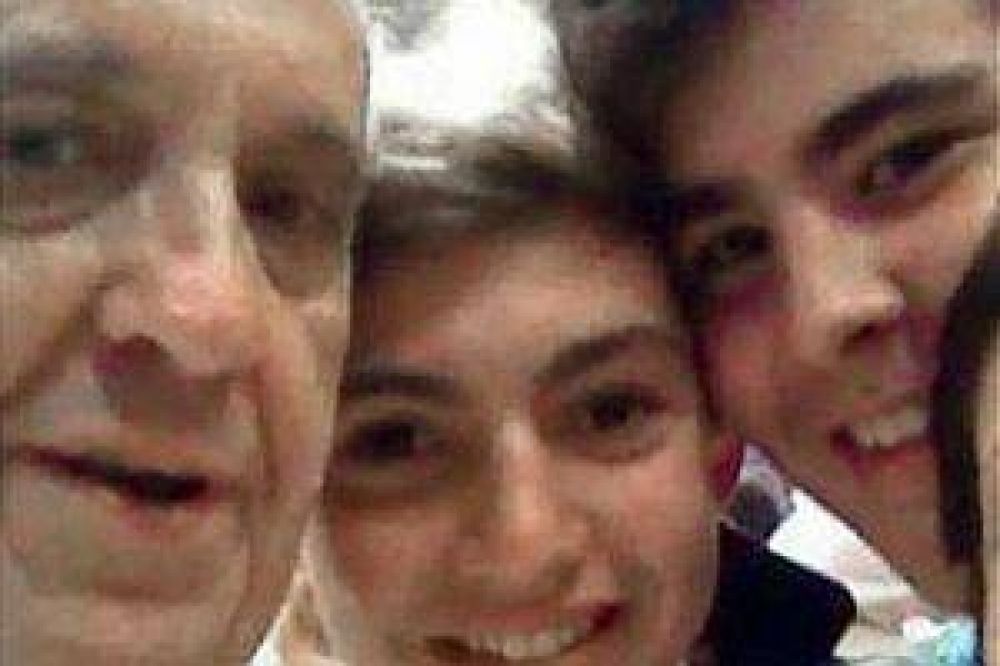 Una foto "selfie" de Francisco es furor en las redes sociales