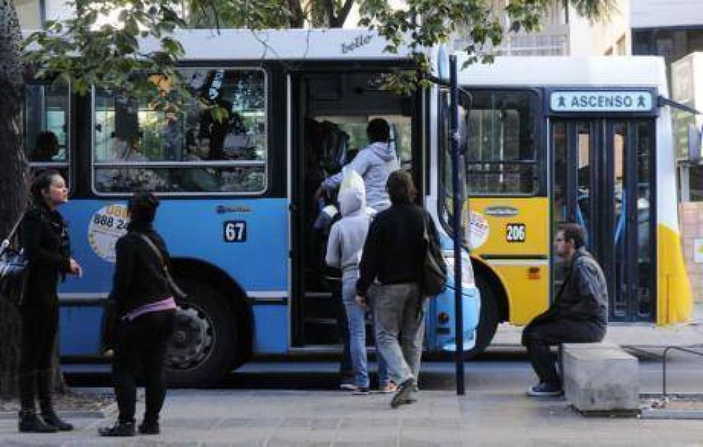 Cambio en el recorrido de los �mnibus este s�bado