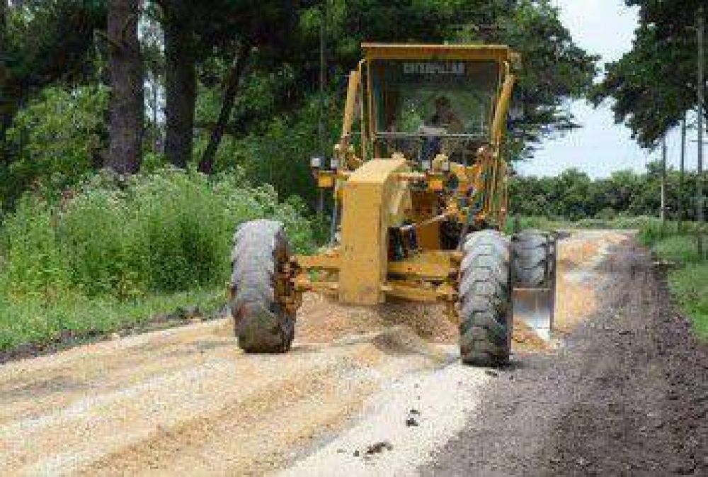 El municipio efect�a el engranzado de calles en distintos barrios