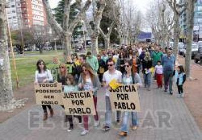 Masiva marcha por las v�ctima del tr�nsito