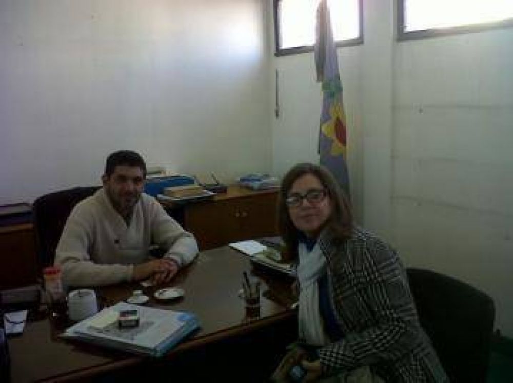 La Comuna gestion� visitas para la Feria del Libro de la Sarmiento