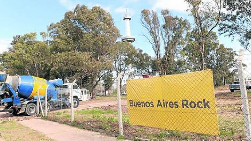 Desarman los juegos del �ltimo parque de diversiones porte�o