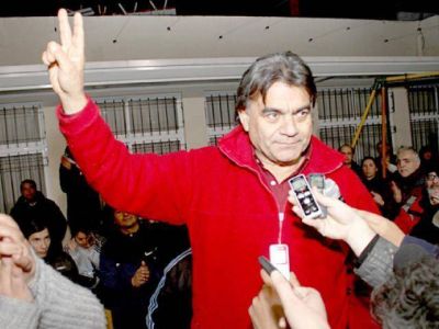 Finaliz� el recuento de votos