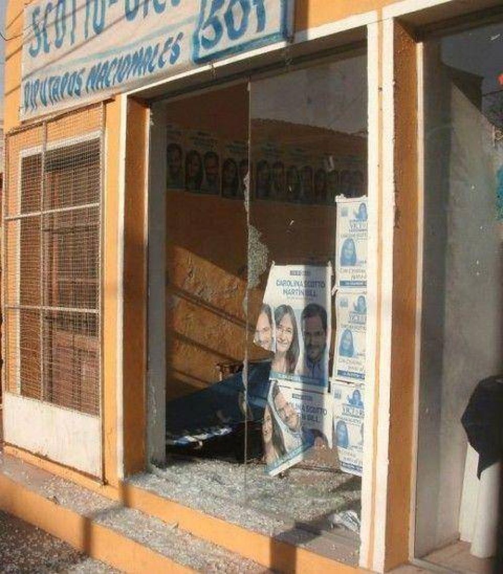 Denuncian ataque a local de La Jauretche en Unquillo