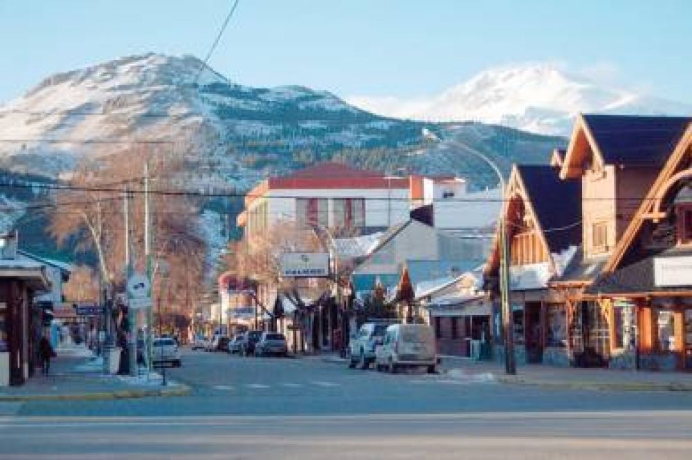 La temporada de invierno se alarga hasta octubre en Esquel