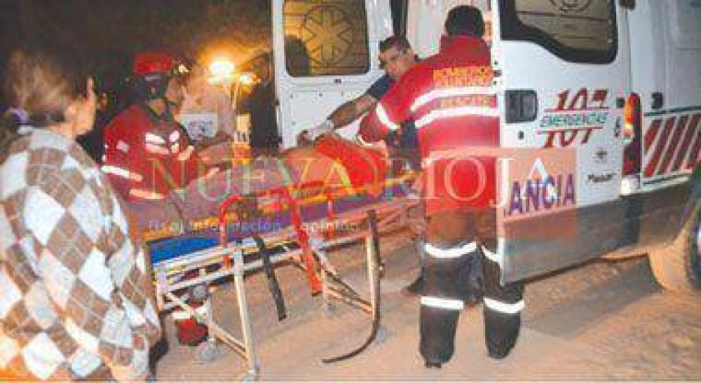 Un hombre con heridas graves en espectacular vuelco en ex Ruta 38