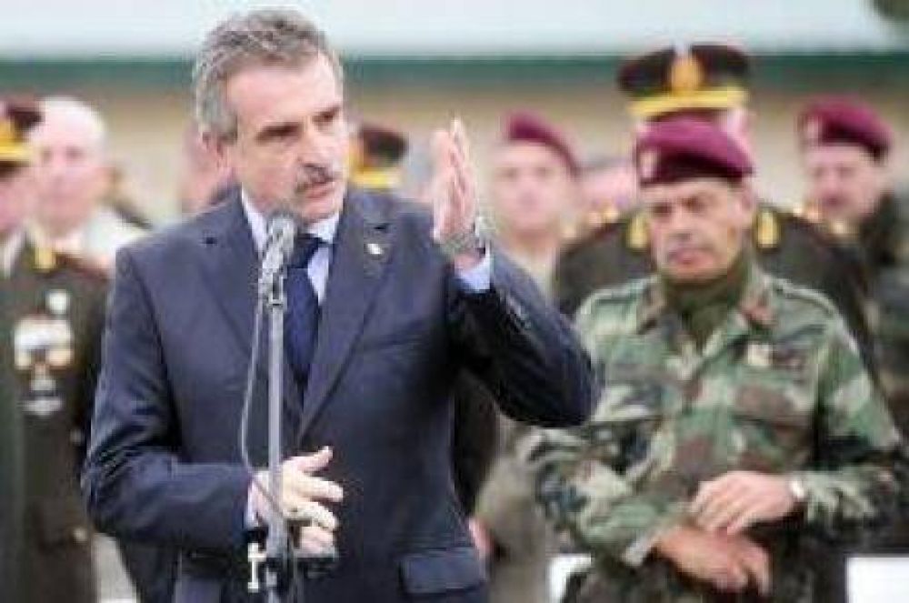 Movilizan 4.500 hombres para reforzar la frontera norte y noreste del pa�s 