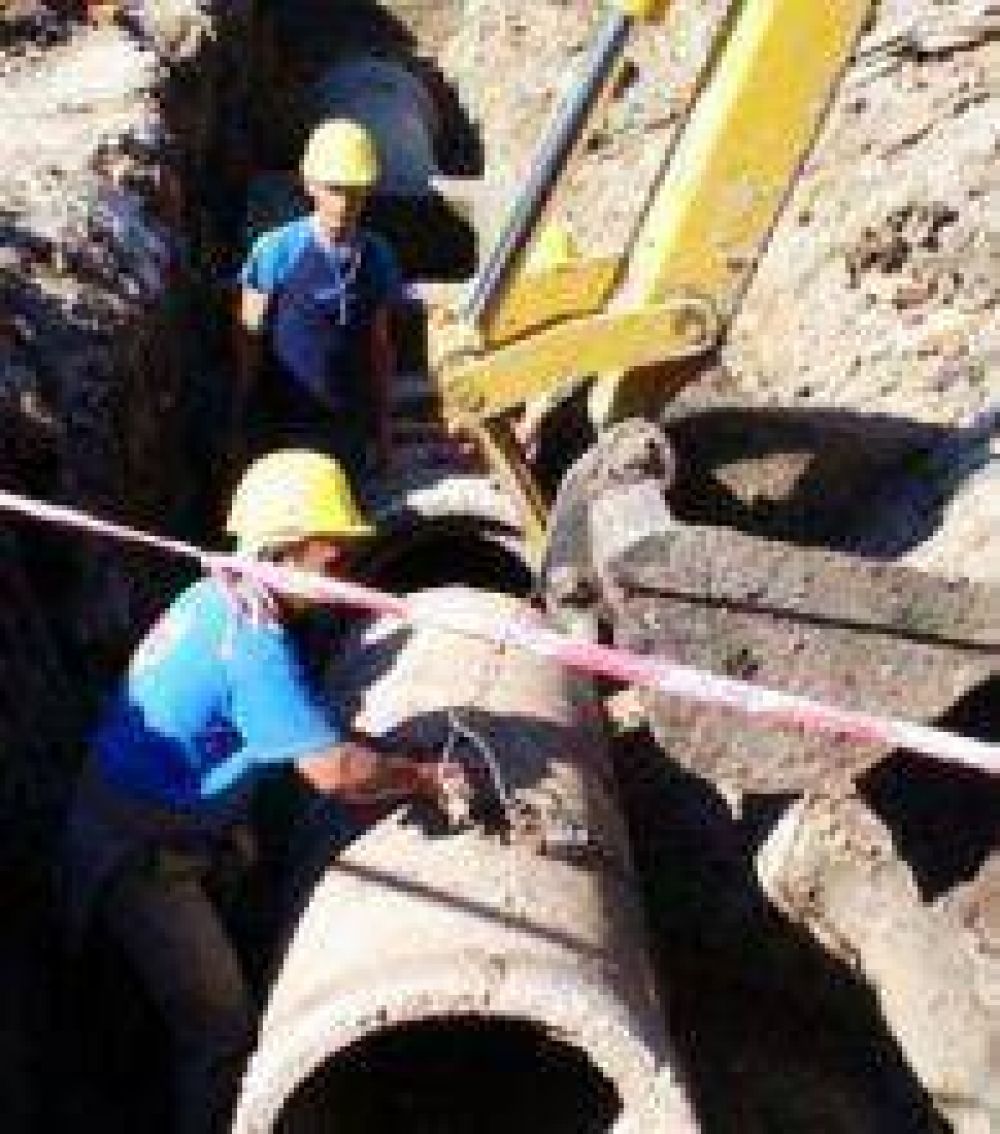 Biosfera: nueva red de desag�es cloacales, frenar� contaminaci�n
