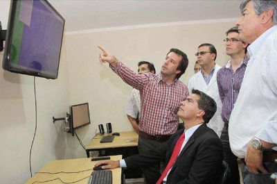 Arranc� el monitoreo por GPS de veh�culos del Ministerio de Salud