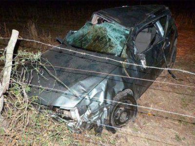 Una mujer fue hospitalizada tras un impresionante vuelco 