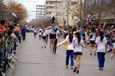 Roca festej� su cumple en las calles